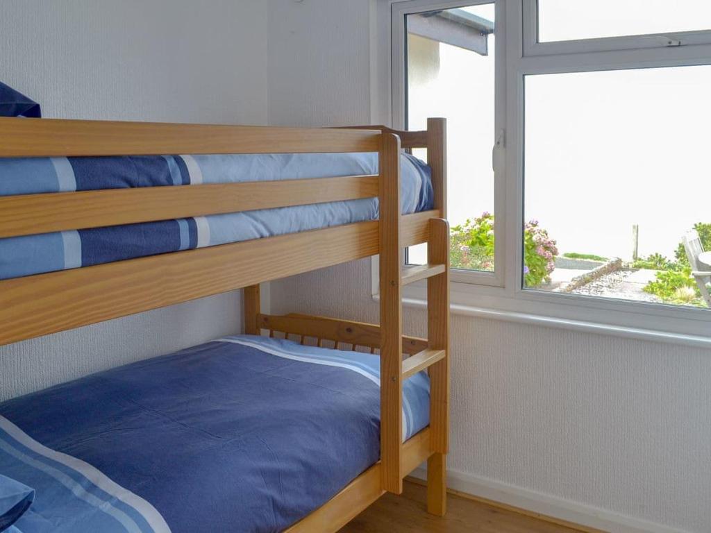 Breakwater View room 6